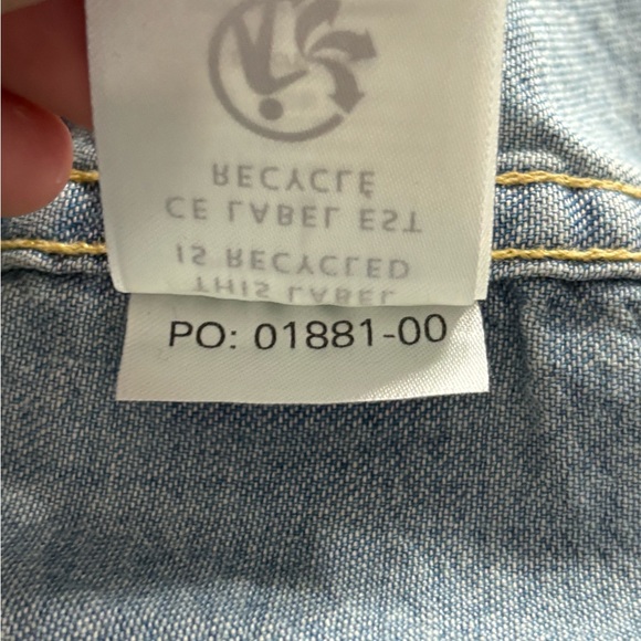 Outerknown blue Wyatt Western Denim button up blouse Shirt size large - Picture 11 of 11